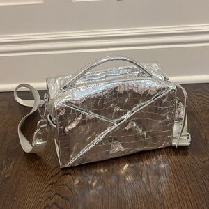 Lonza Elegant Silver Embossed Crossbody Bag